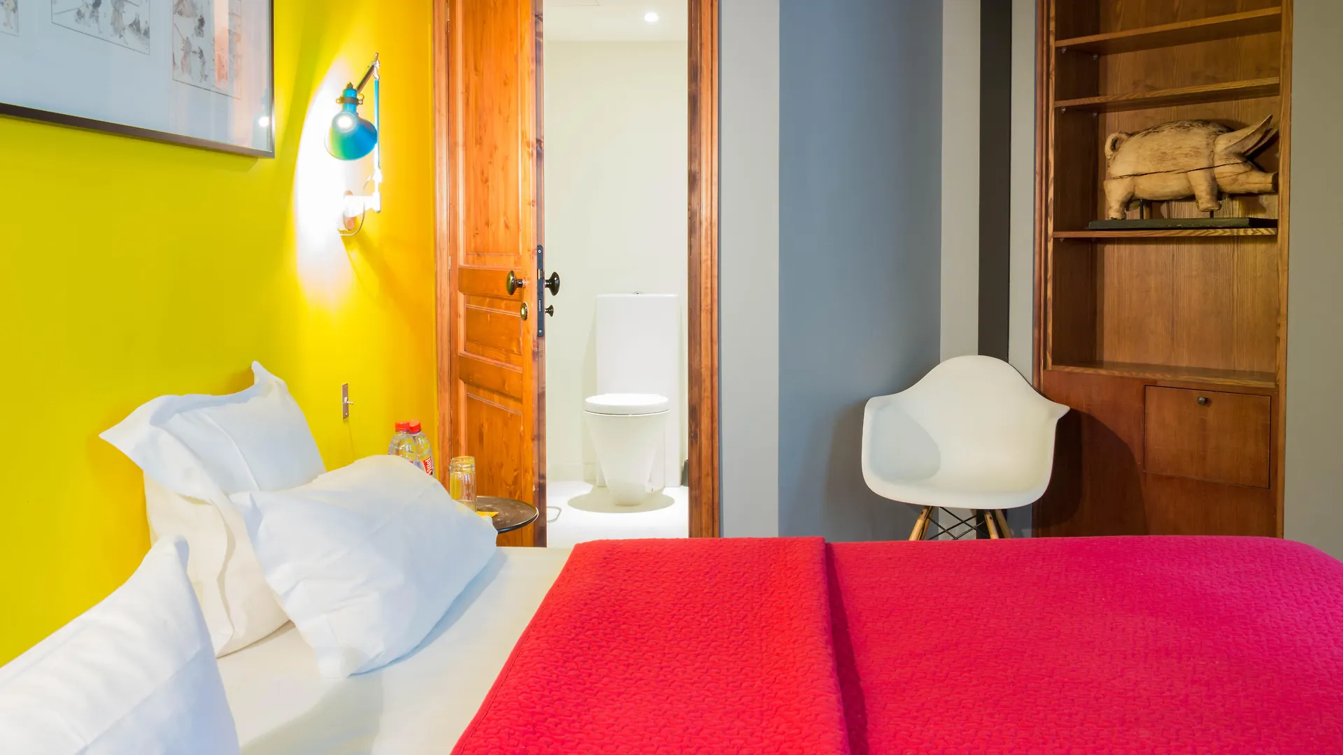 ***  Hotel Du Prince De Conti Париж Франция